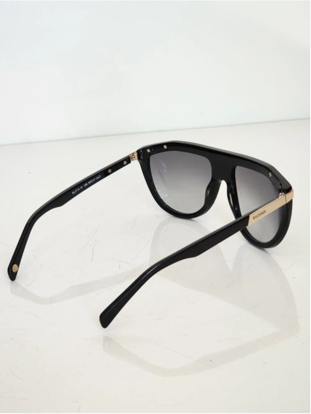 BALMAIN BL2114 Black Gold Gradient Sunglasses 57‎ mm